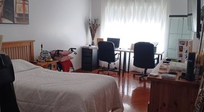 Appartement T2 à Pinhal Novo de 74 m²