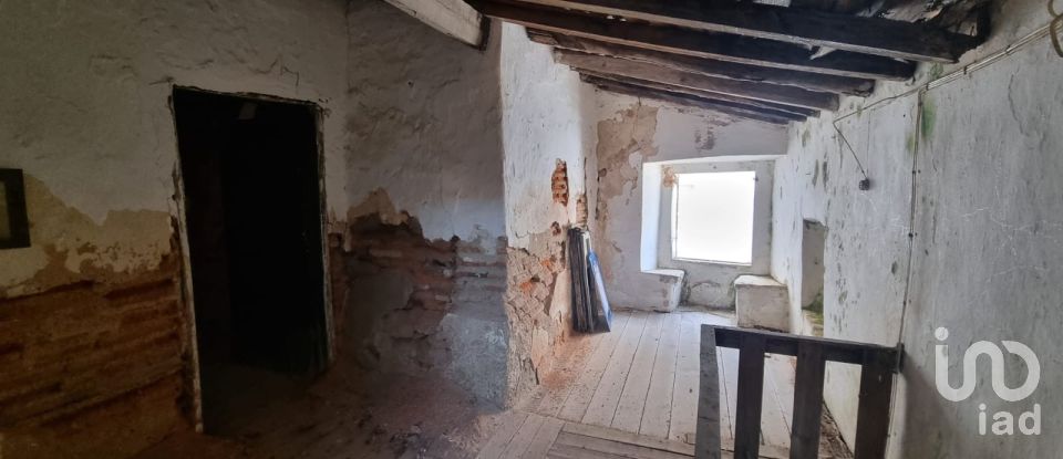 Maison traditionnelle T0 à Santa Maria da Devesa de 36 m²
