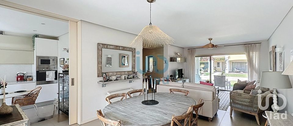 House T3 in Luz de Tavira e Santo Estêvão of 144 m²