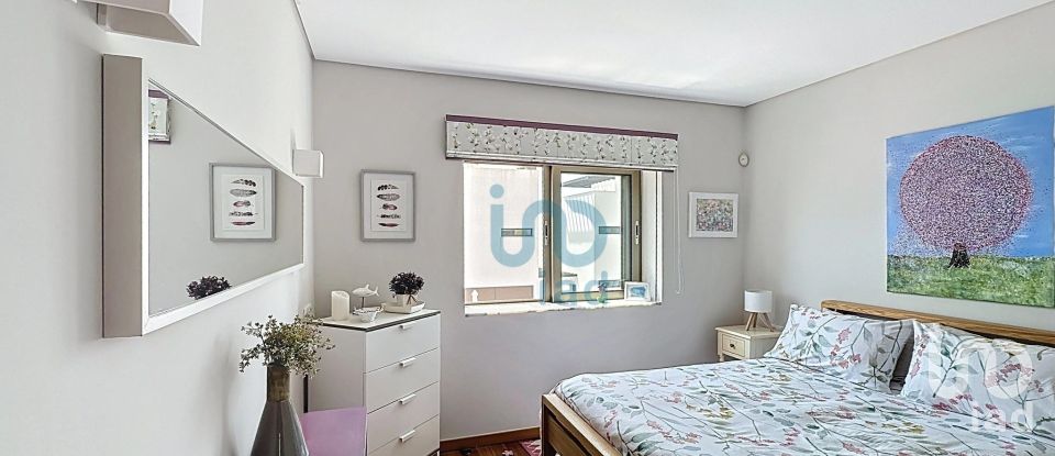 House T3 in Luz de Tavira e Santo Estêvão of 144 m²