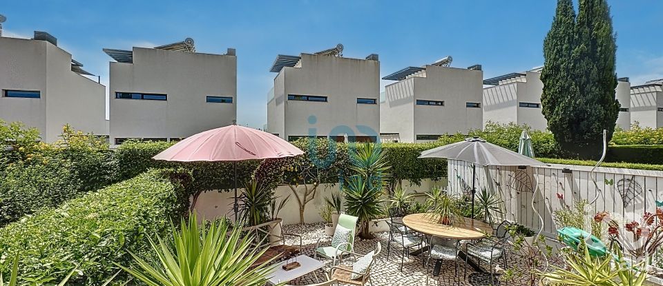 House T3 in Luz de Tavira e Santo Estêvão of 144 m²