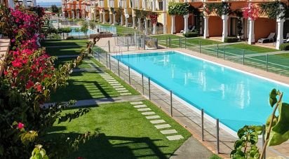 House T3 in Luz de Tavira e Santo Estêvão of 144 m²