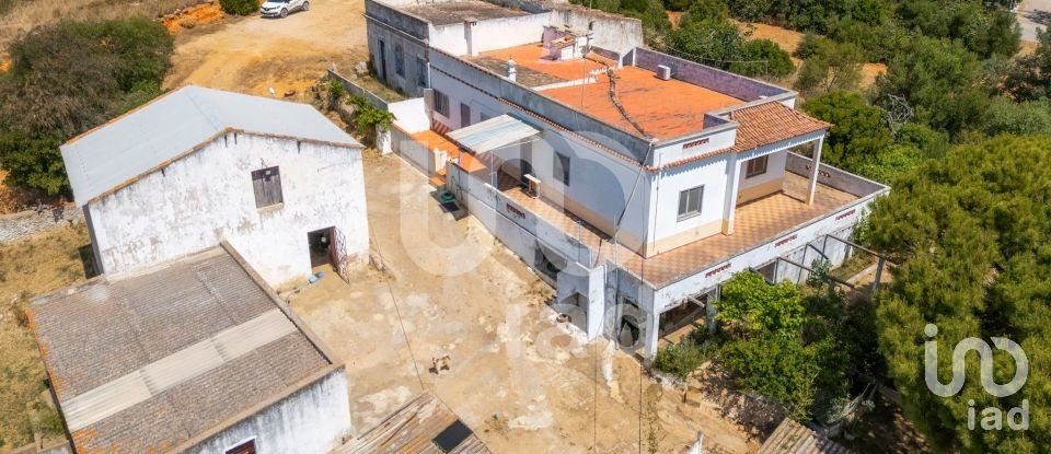 House T4 in Olhão of 98 m²