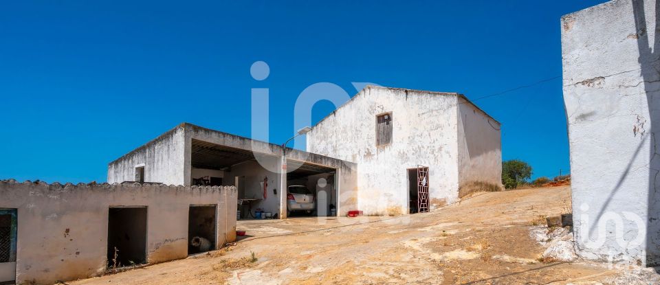 House T4 in Olhão of 98 m²