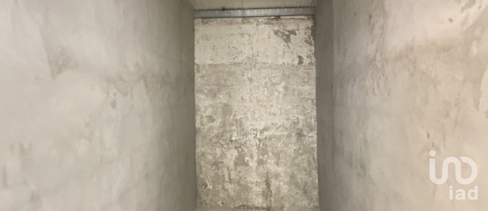 Pavillon T0 à Oliveira do Douro de 679 m²