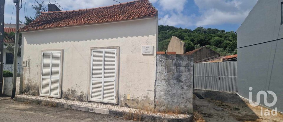 House T2 in Coz, Alpedriz e Montes of 72 m²