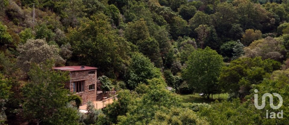 Moradia T4 em Cadafaz e Colmeal de 71 m²