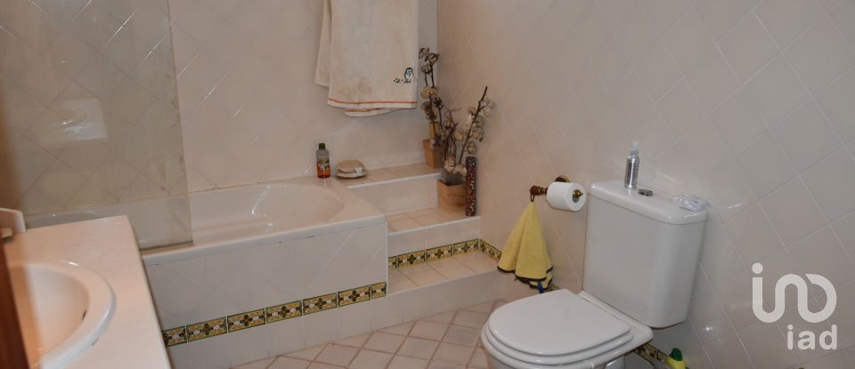 Farm T3 in São Miguel, Santa Eufémia e Rabaçal of 378 m²