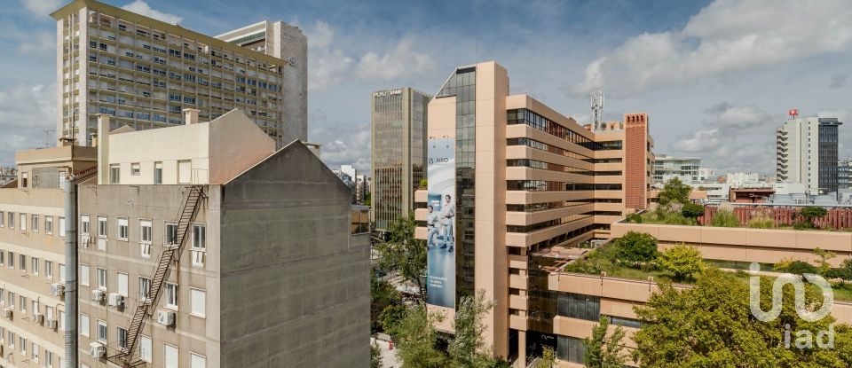 Appartement T1 à Arroios de 101 m²