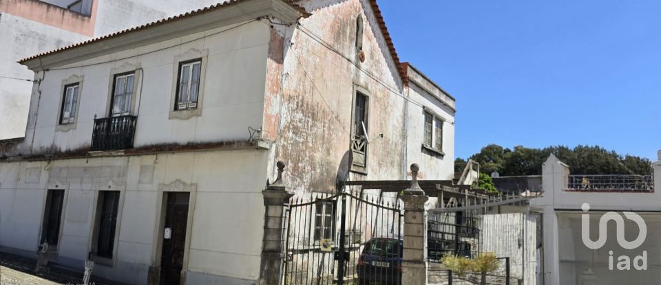 Maison traditionnelle T4 à Bombarral e Vale Covo de 342 m²