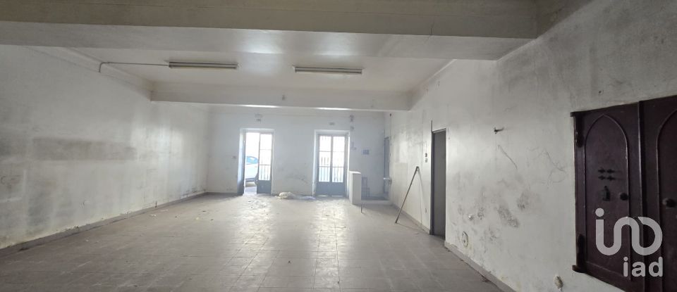 Maison traditionnelle T4 à Bombarral e Vale Covo de 342 m²