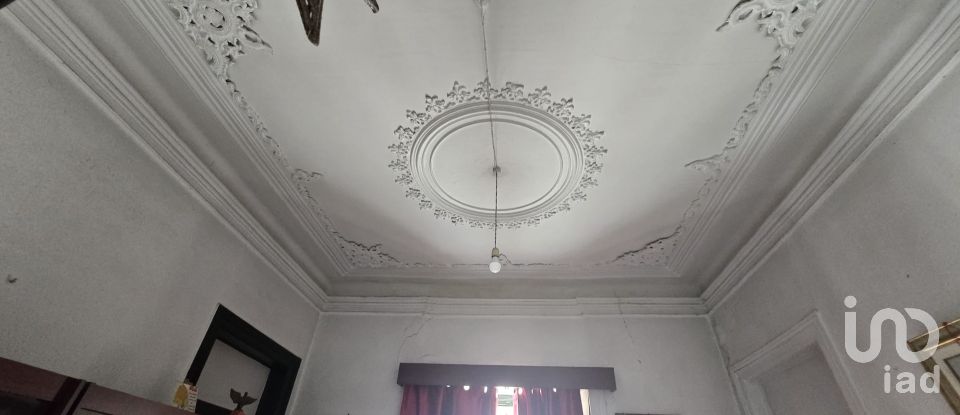 Maison traditionnelle T4 à Bombarral e Vale Covo de 342 m²