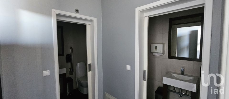 Boutique/Local commercial à São Martinho de 102 m²