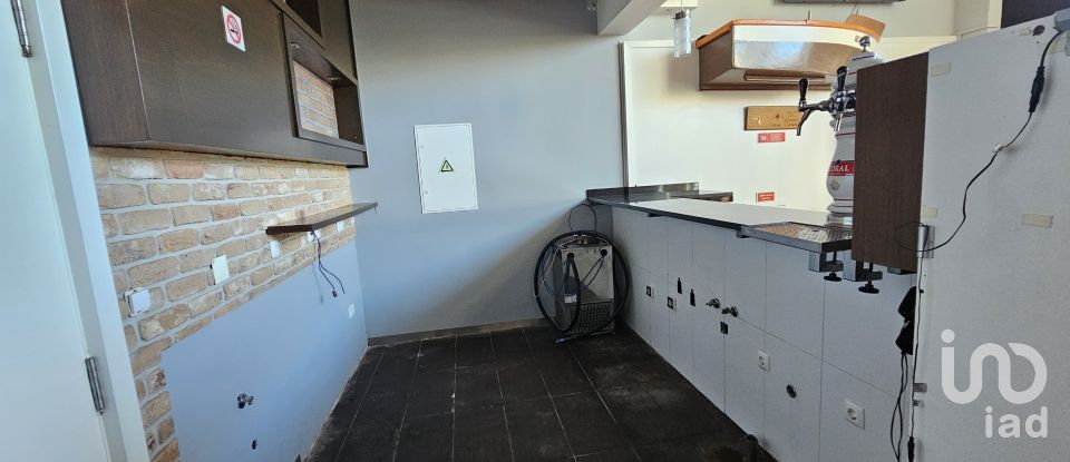 Boutique/Local commercial à São Martinho de 102 m²