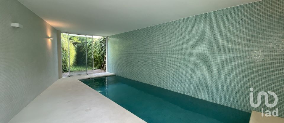 Maison de ville T7 à Ramalde de 227 m²