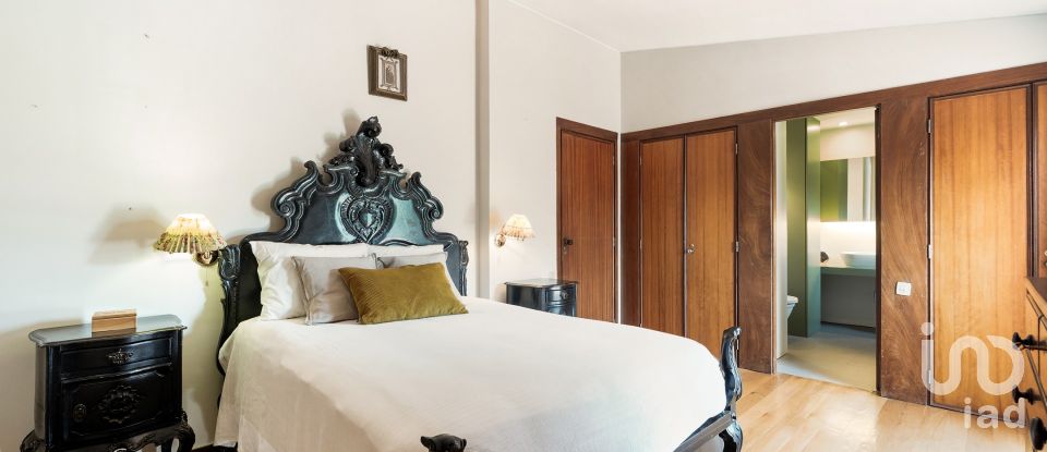 House T5 in Santo Tirso, Couto (Santa Cristina e São Miguel) e Burgães of 323 m²