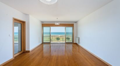 Apartment T4 in São Félix da Marinha of 285 m²