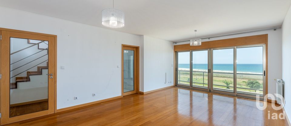 Apartment T4 in São Félix da Marinha of 285 m²