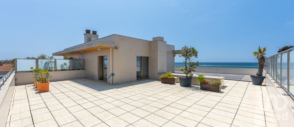 Apartment T4 in São Félix da Marinha of 285 m²