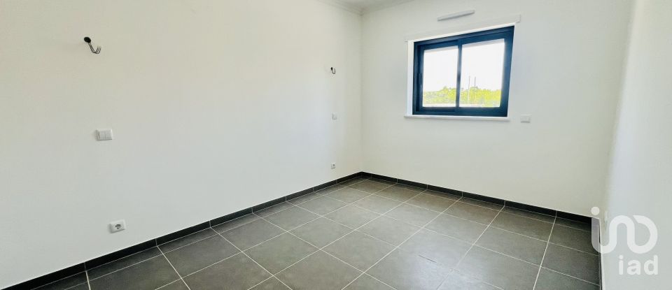 Maison T3 à Vila Nova de Cacela de 290 m²