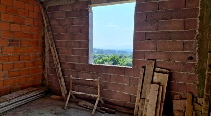 House T3 in Gandra e Taião of 250 m²