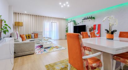 Apartment T3 in Amora of 166 m²