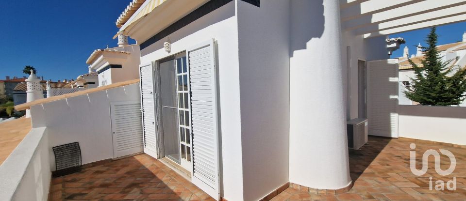House T3 in Quarteira of 160 m²