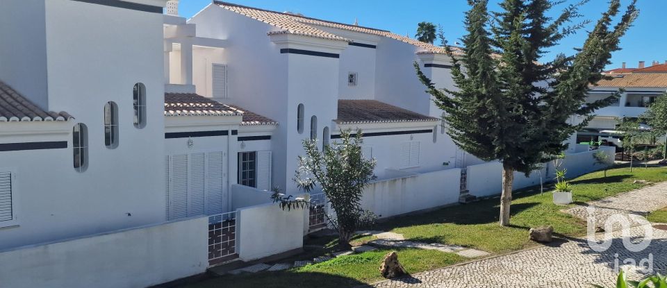 House T3 in Quarteira of 160 m²