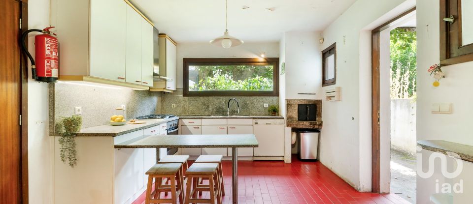 House T5 in Santo Tirso, Couto (Santa Cristina e São Miguel) e Burgães of 323 m²