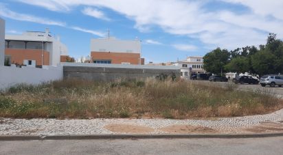 Terrain à Moncarapacho e Fuseta de 548 m²