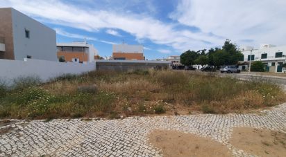 Terrain à Moncarapacho e Fuseta de 548 m²