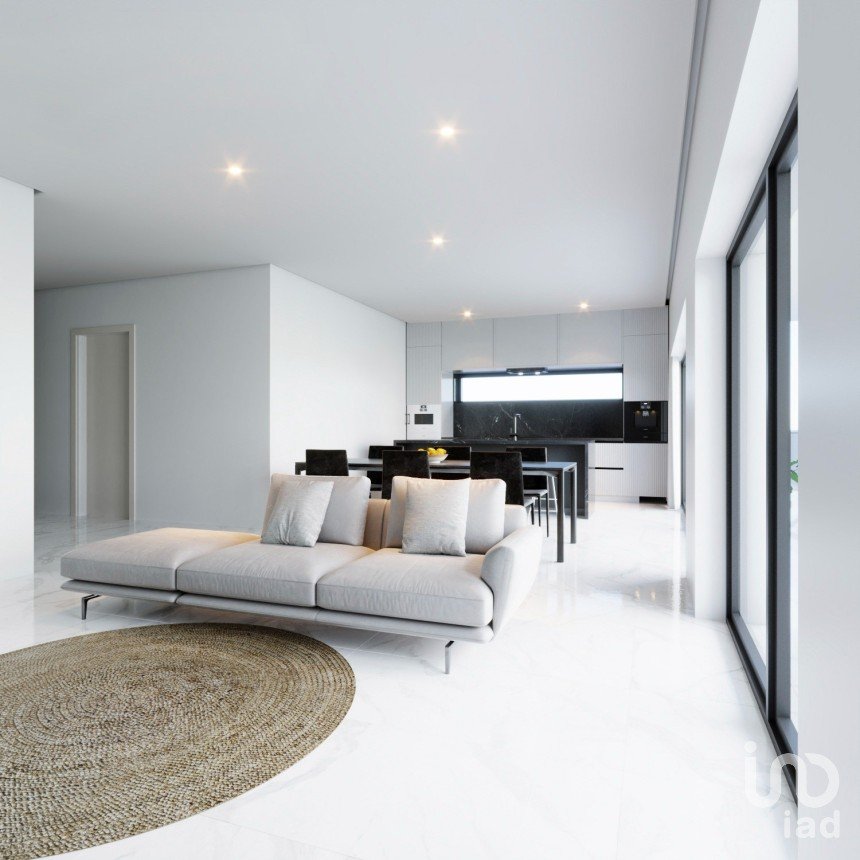 Appartement T3 à Estômbar e Parchal de 170 m²