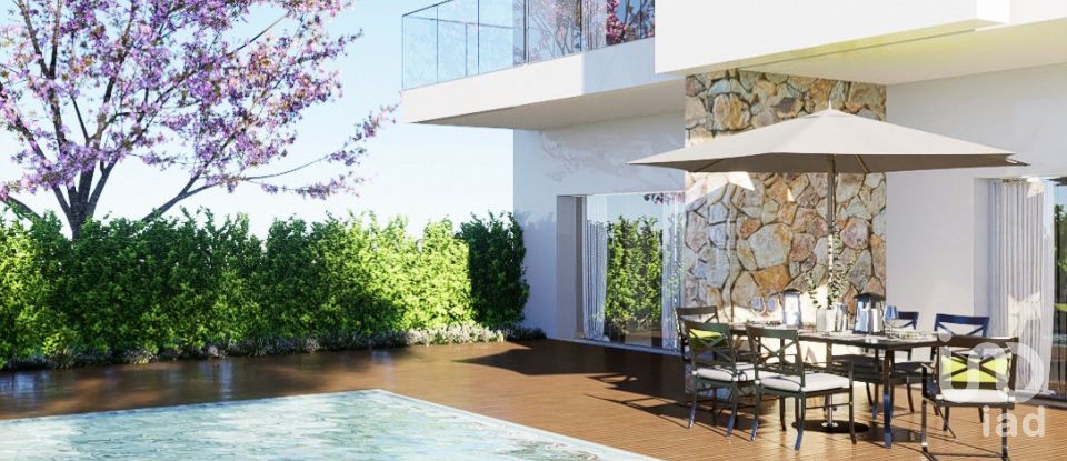 Appartement T2 à Estômbar e Parchal de 109 m²