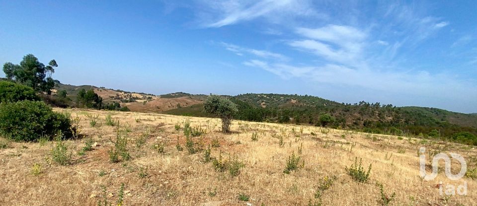 Terrain à Portimão de 12 250 m²