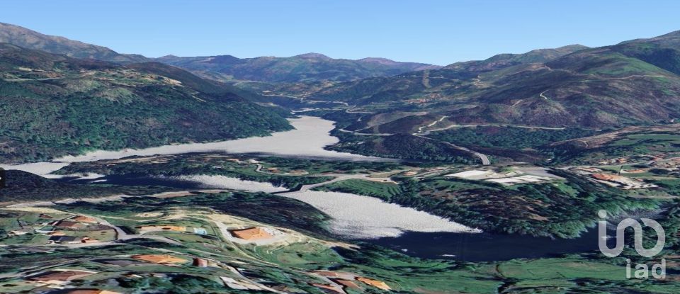 Terreno em Entre Ambos-Os-Rios, Ermida e Germil de 921 m²