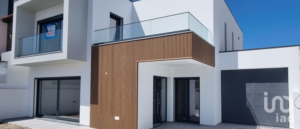 House T4 in Silveira of 211 m²