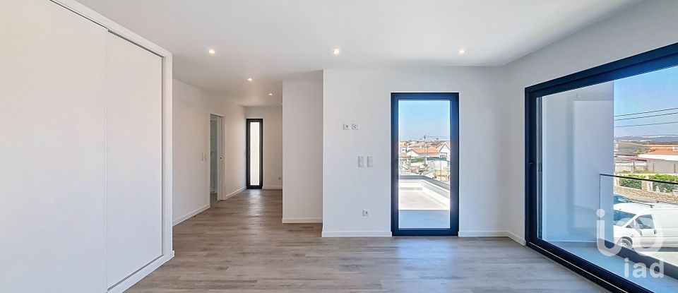 House T4 in Silveira of 211 m²