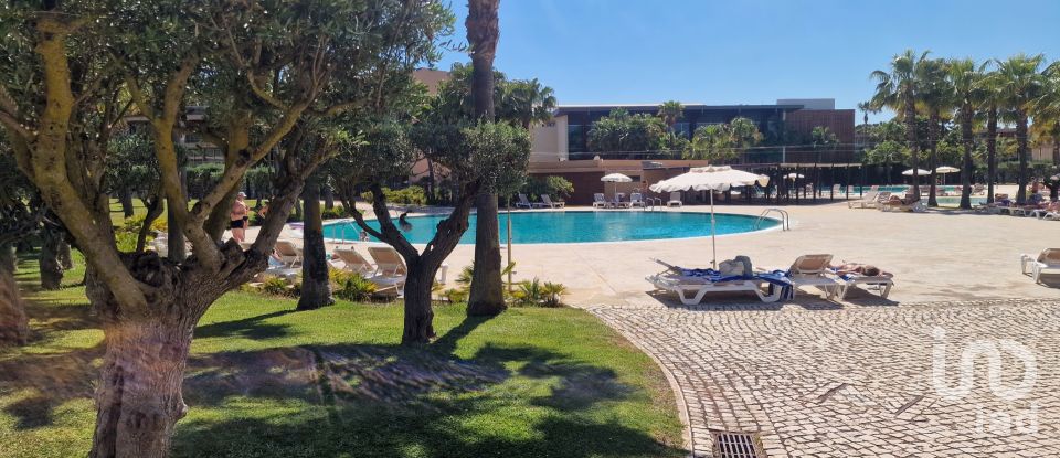 Apartment T2 in Guia of 118 m²