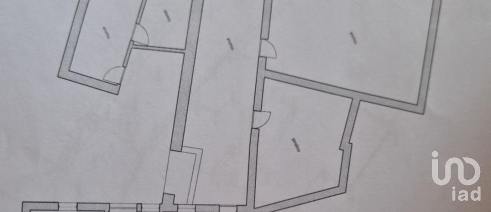Moradia T3 em Alqueidão da Serra de 234 m²