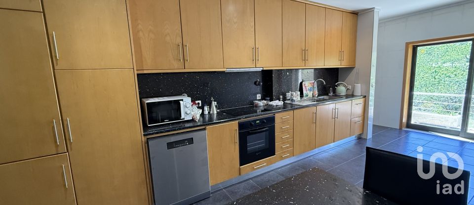 Casa de Campo T4 em Gestaçô de 465 m²