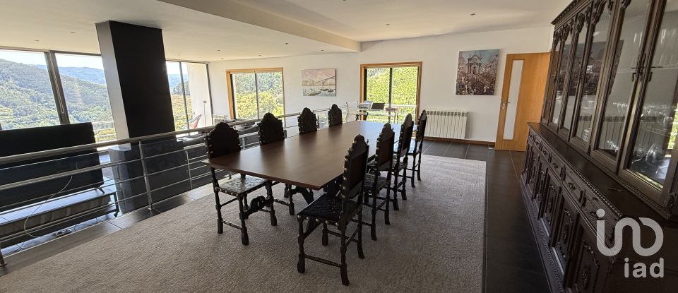 Casa de Campo T4 em Gestaçô de 465 m²