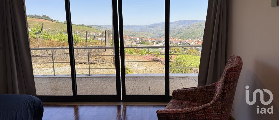 Casa de Campo T4 em Gestaçô de 465 m²