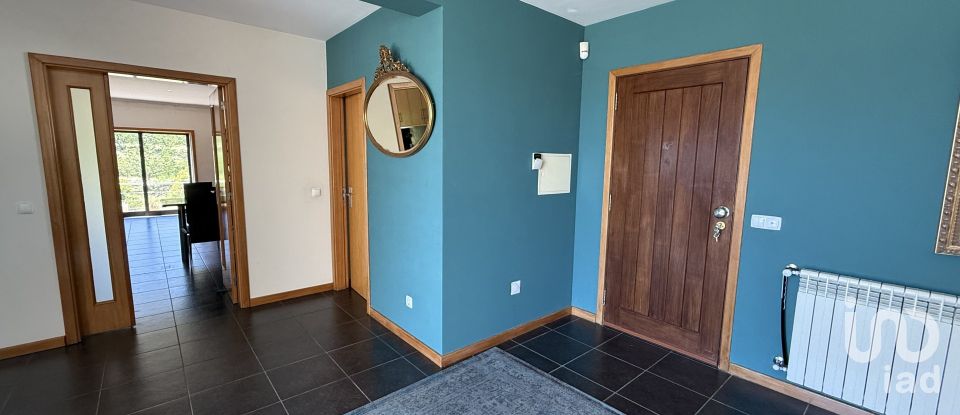 Casa de Campo T4 em Gestaçô de 465 m²