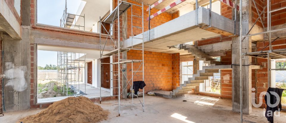 Maison T5 à Pataias e Martingança de 411 m²
