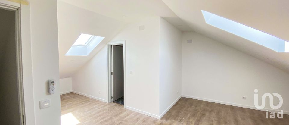 Moradia T3 em Encarnação de 132 m²