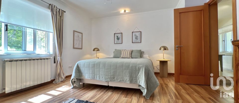 Moradia T4 em Ferreira de Aves de 360 m²