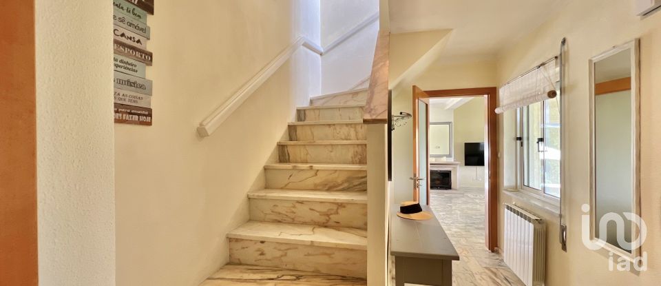 Moradia T4 em Ferreira de Aves de 360 m²