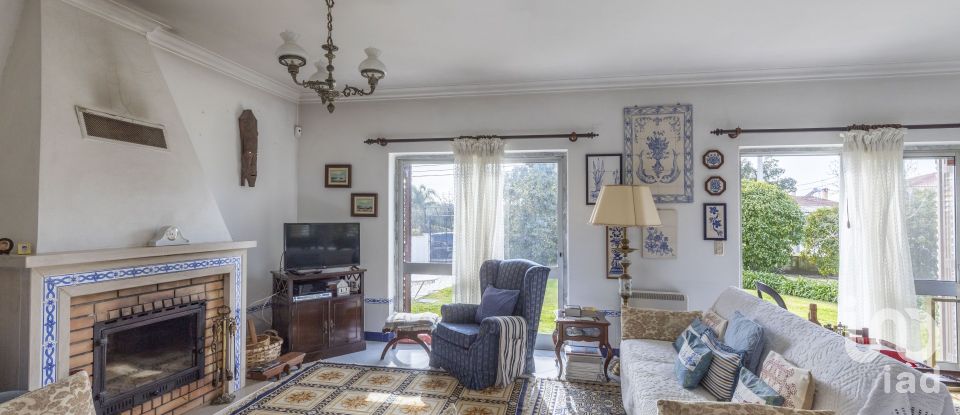 Moradia T6 em Sesimbra (Castelo) de 312 m²