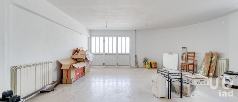 House T5 in Monte Real e Carvide of 396 m²