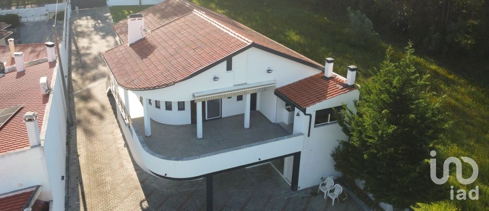 House T5 in Monte Real e Carvide of 396 m²